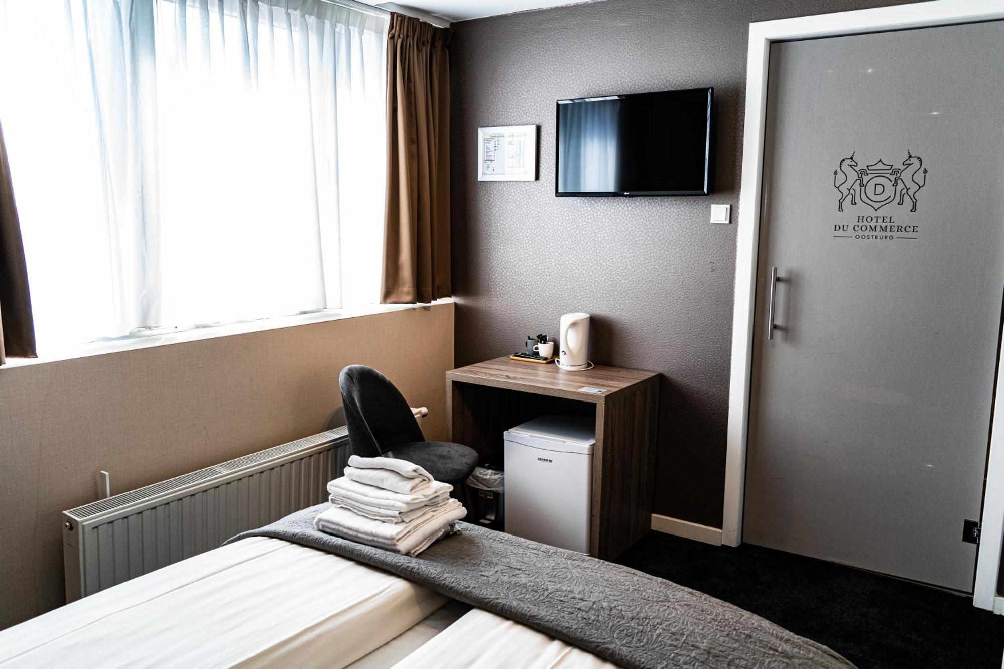 Hotel Du Commerce Oostburg Eksteriør bilde